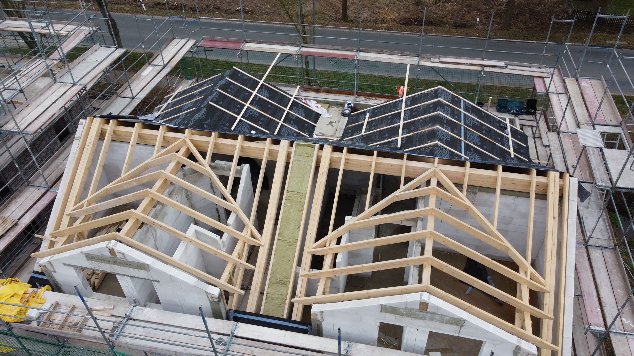 Holzmontage & Holzarbeiten